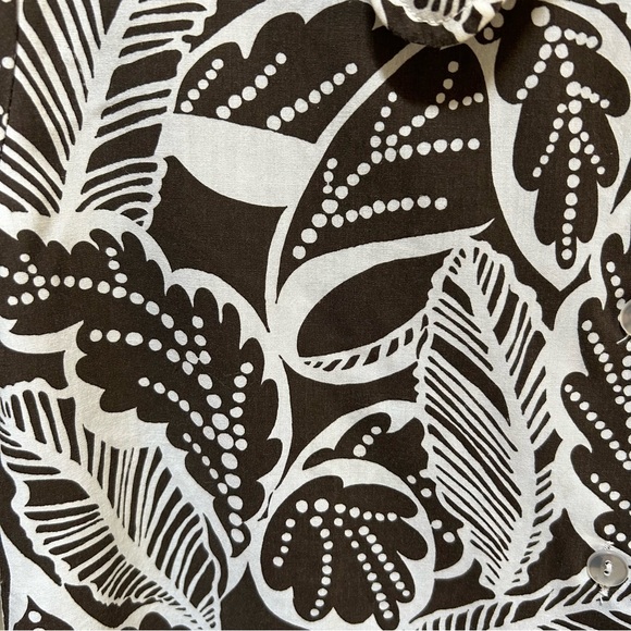 Vintage ~ Unbranded Round Collar Brown and Ecru Shirt - Picture 9 of 10